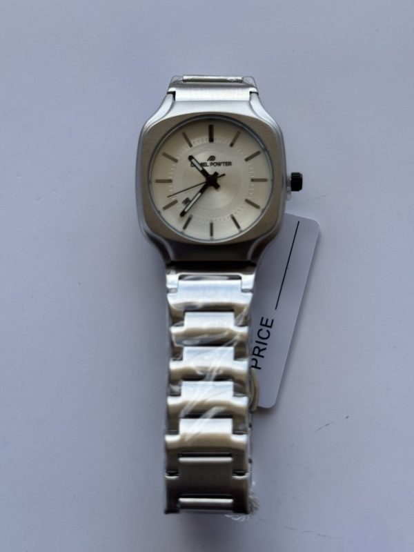 205WATCH21